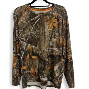 Realtree  Edge camo long sleeve shirt Size Medium